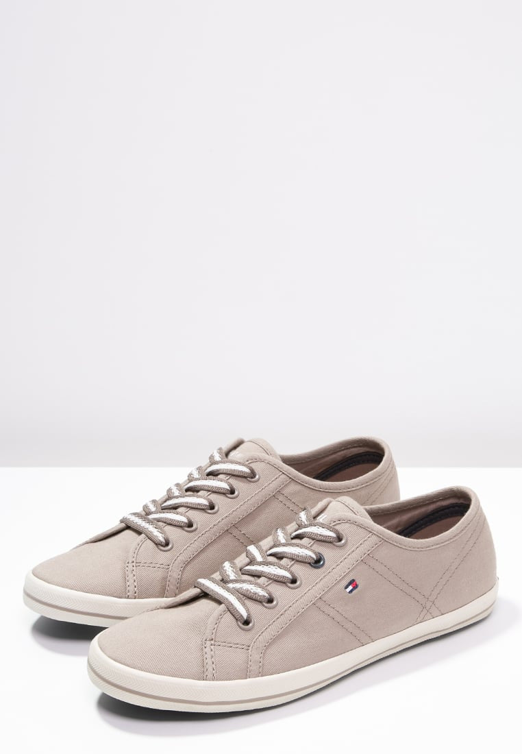 Tommy hilfiger victoria sneaker